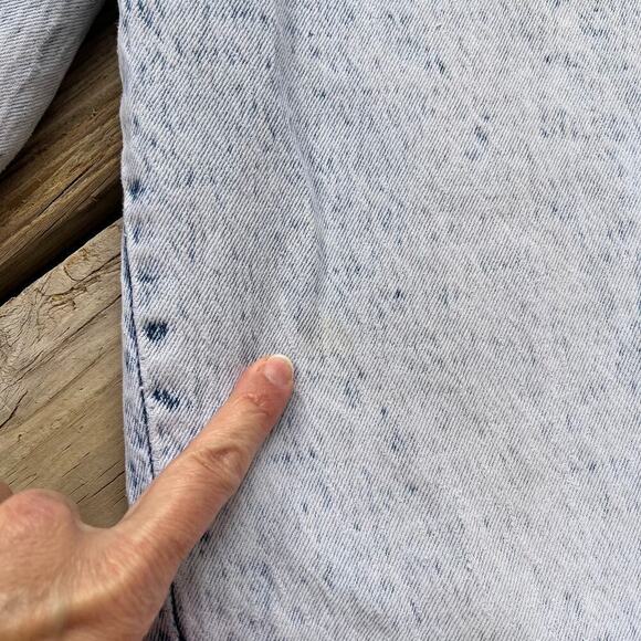 Levi's Vintage Women's Bleach Wash 80's Era Mom Jeans Size 8 - Picture 8 of 14